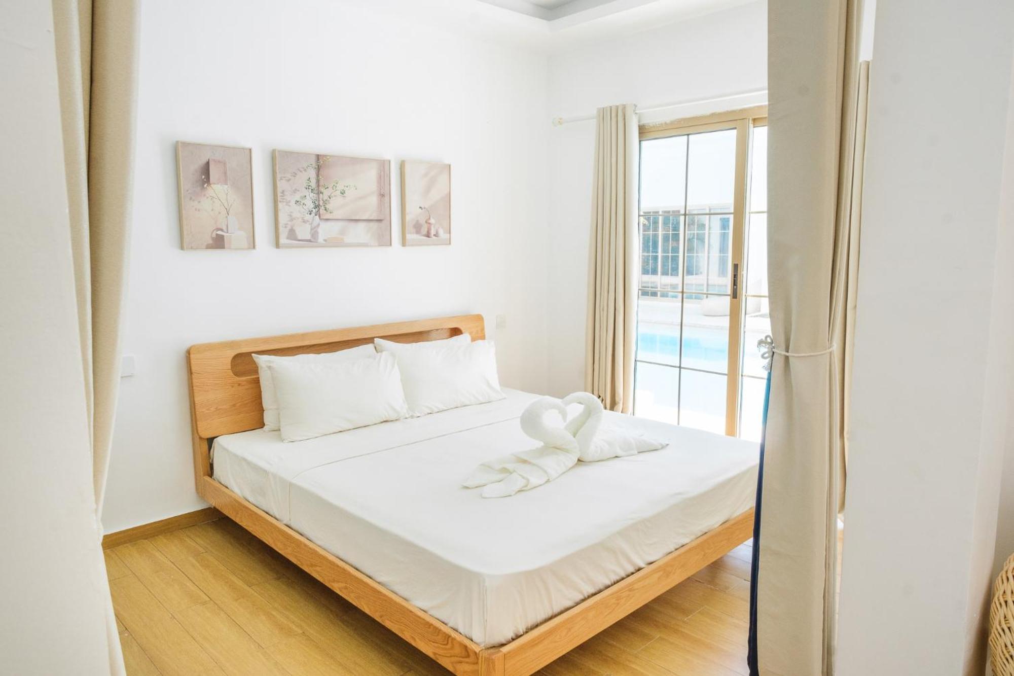 Seapearl Of Alona Hotel Panglao Island Exterior photo