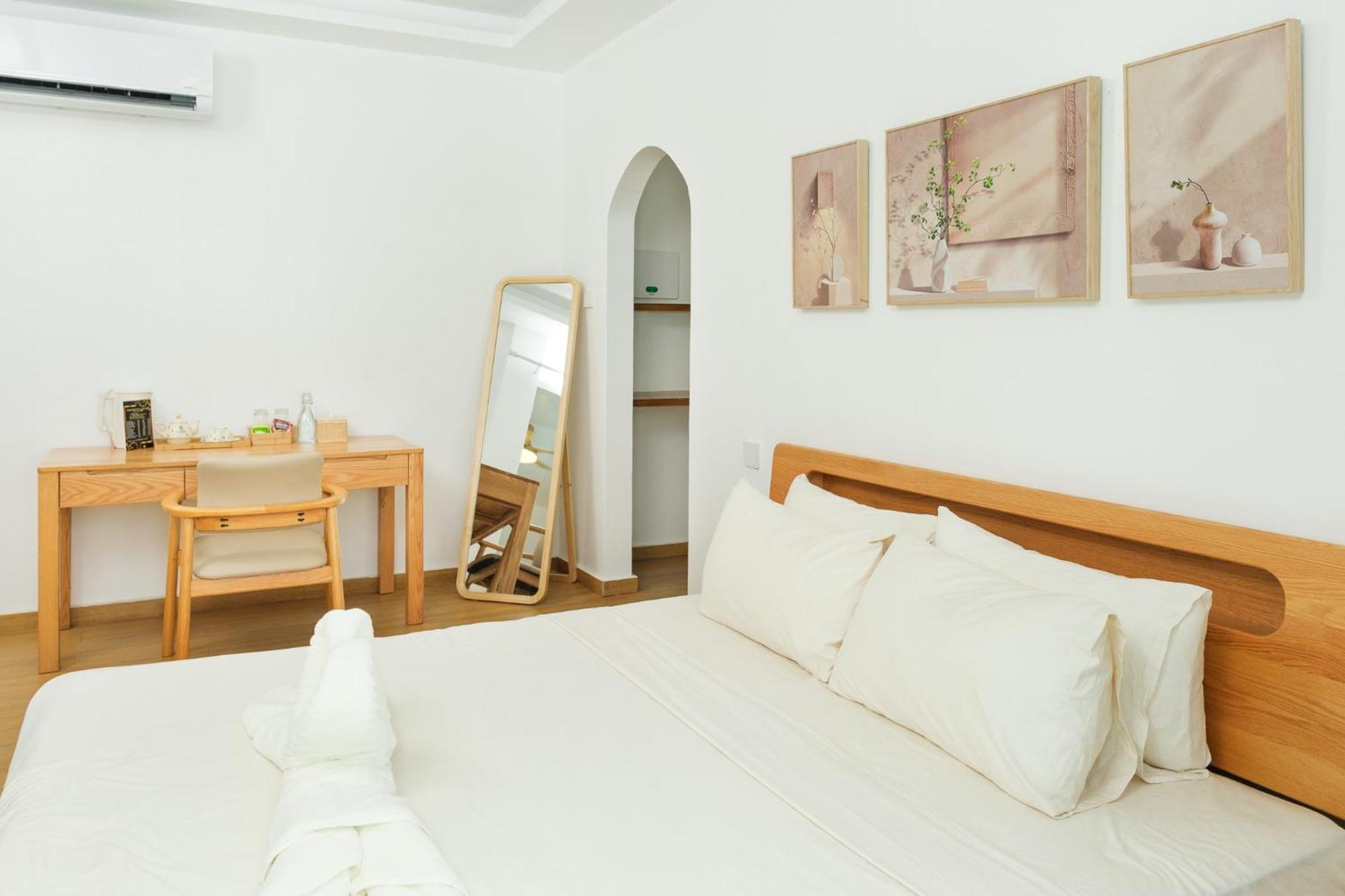 Seapearl Of Alona Hotel Panglao Island Exterior photo