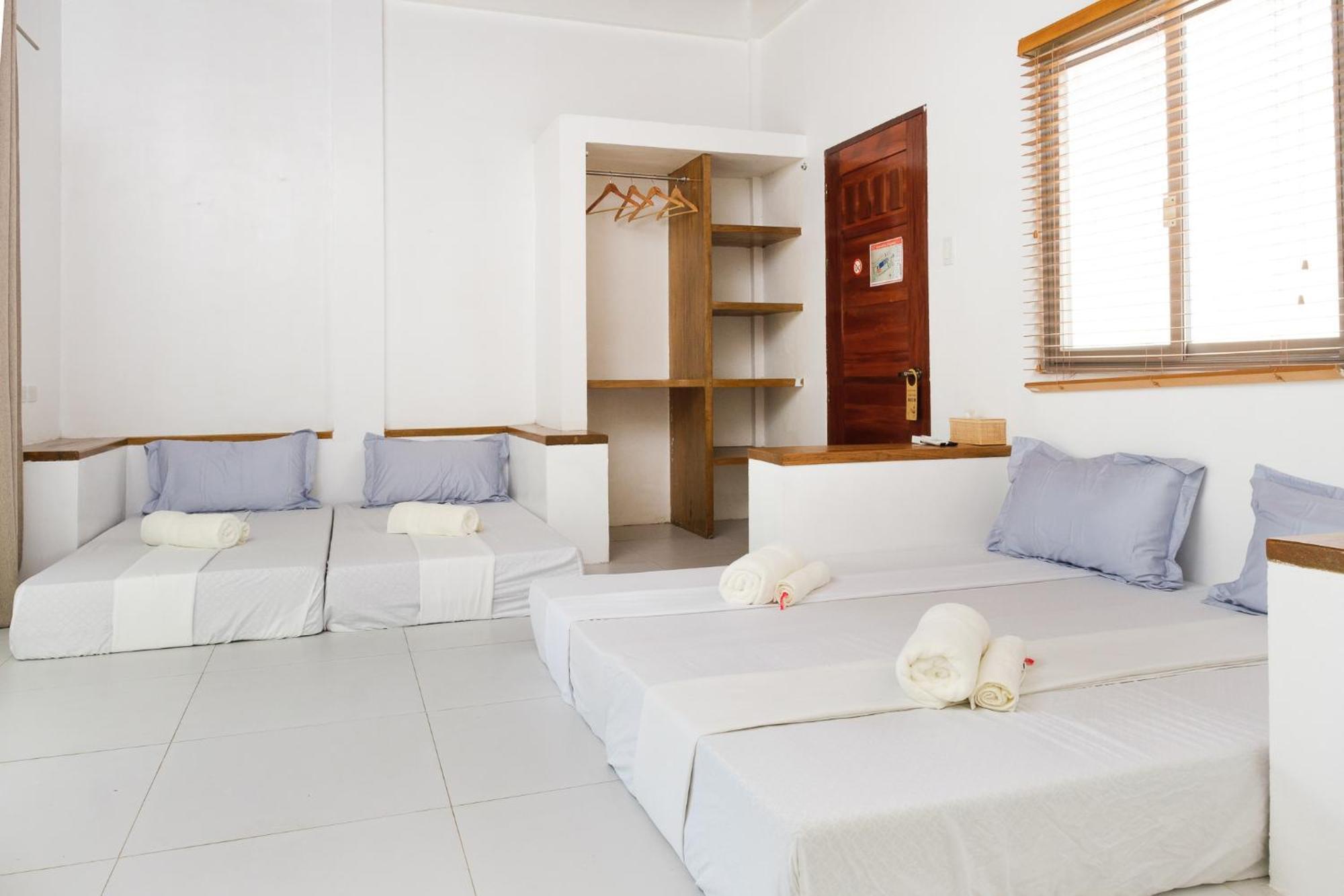 Seapearl Of Alona Hotel Panglao Island Exterior photo